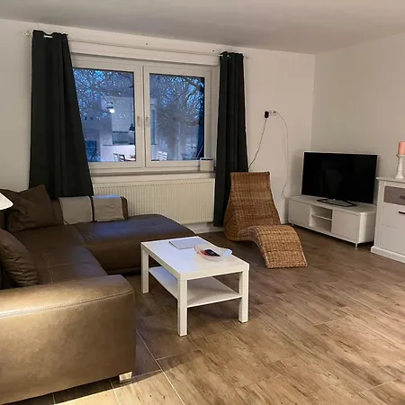 Wunderschoene Mit Balkon Auf Dem Bauernhof *