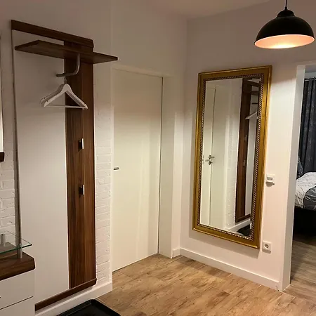 Wunderschoene Mit Balkon Auf Dem Bauernhof