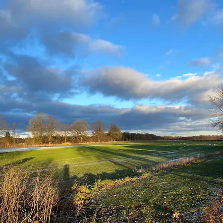 Wunderschoene Mit Balkon Auf Dem Bauernhof *