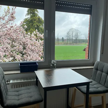 Wunderschoene Mit Balkon Auf Dem Bauernhof *