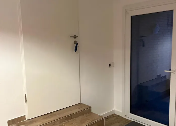 Wunderschoene Mit Balkon Auf Dem Bauernhof Lägenhet *