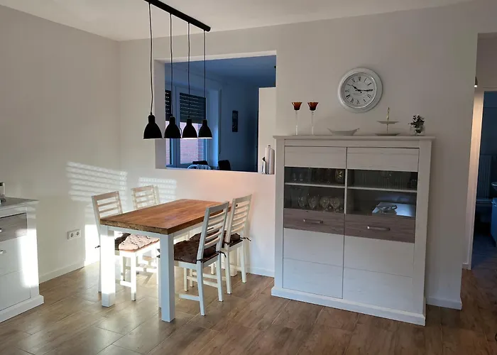 Wunderschoene Mit Balkon Auf Dem Bauernhof Lägenhet *