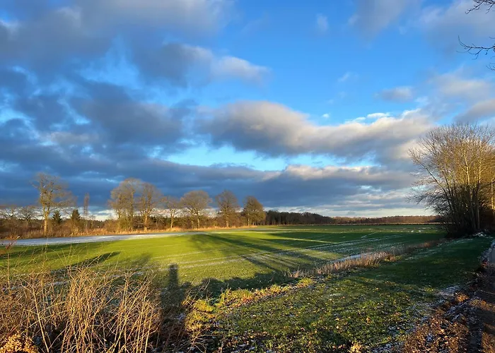 Wunderschoene Mit Balkon Auf Dem Bauernhof *